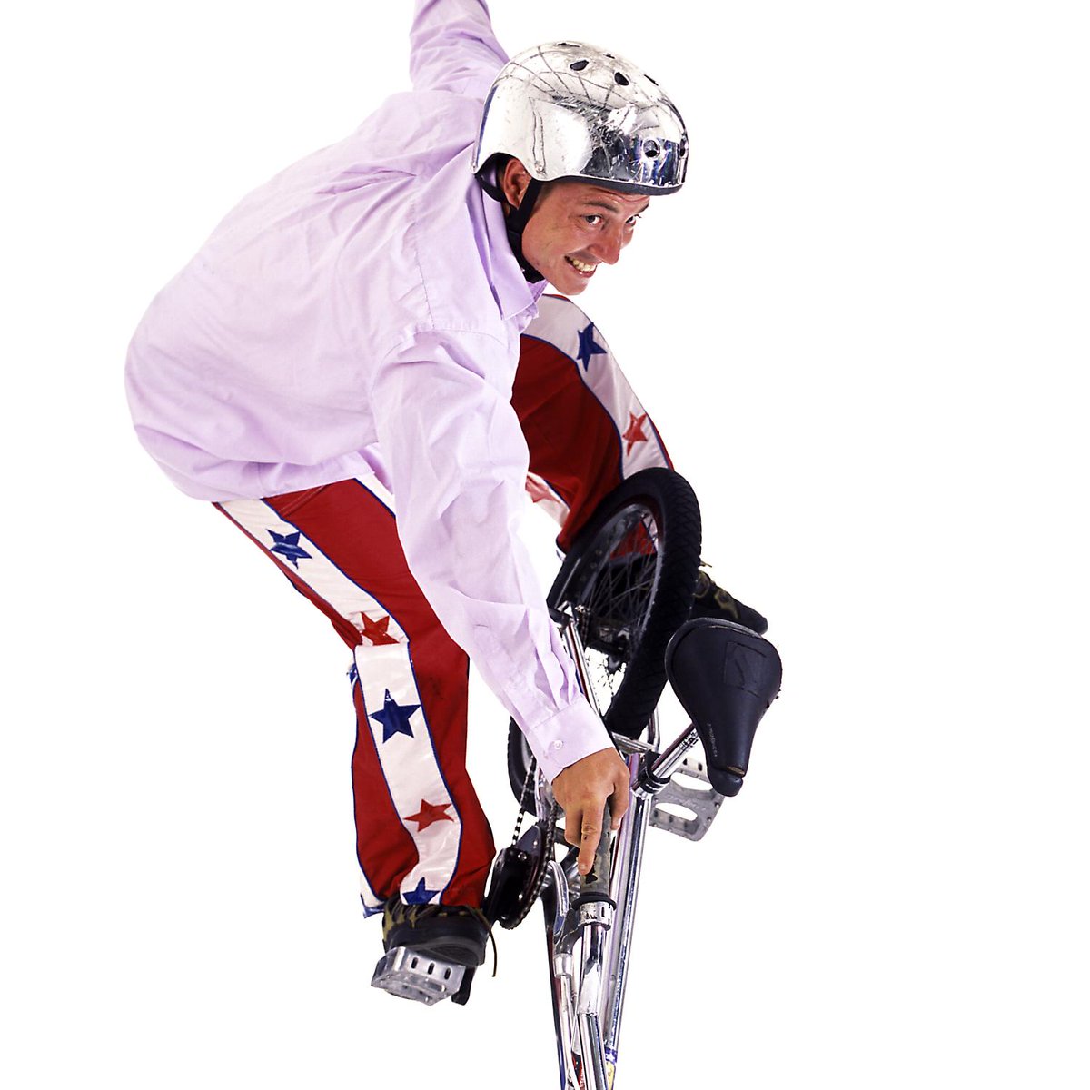 AucklandBuskers's tweet photo. 2015 Line Up - Bike Boy is a World-renowned street entertainer who mixes amazing bicycle stunts &amp; incredible juggling http://t.co/nFP7kGCayk