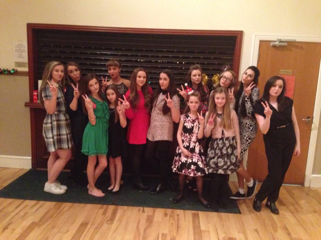 SDuffAcademy's tweet photo. Tonight's Xmas party 💞🎉🎄🎁🎅 best class in the world! Xx http://t.co/O9FUzBoI2d