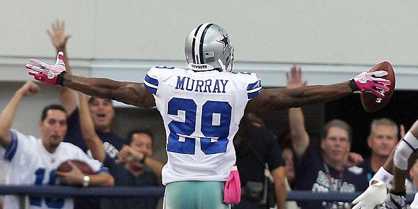 nflversus's tweet photo. Who is your 14-15 NFL MVP? 
*SEMIFINALS*
First to 100 moves on to the finals

RT for JJ Watt
Fav for DeMarco Murray http://t.co/65vKvYSYtK