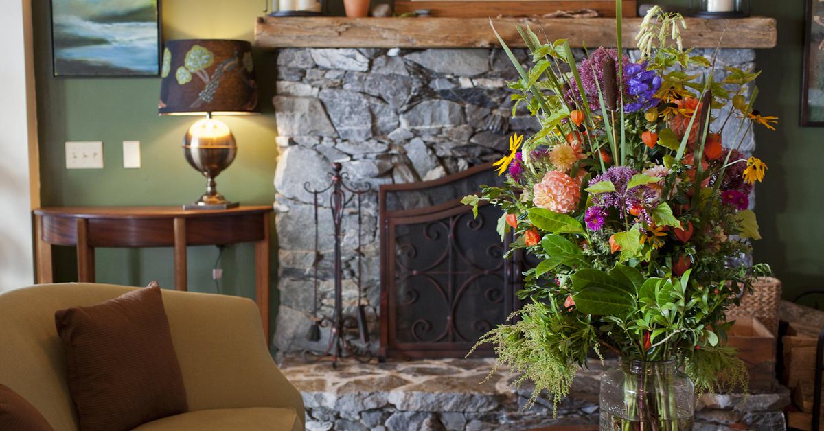 The Willows Inn on Lummi Island tweet media