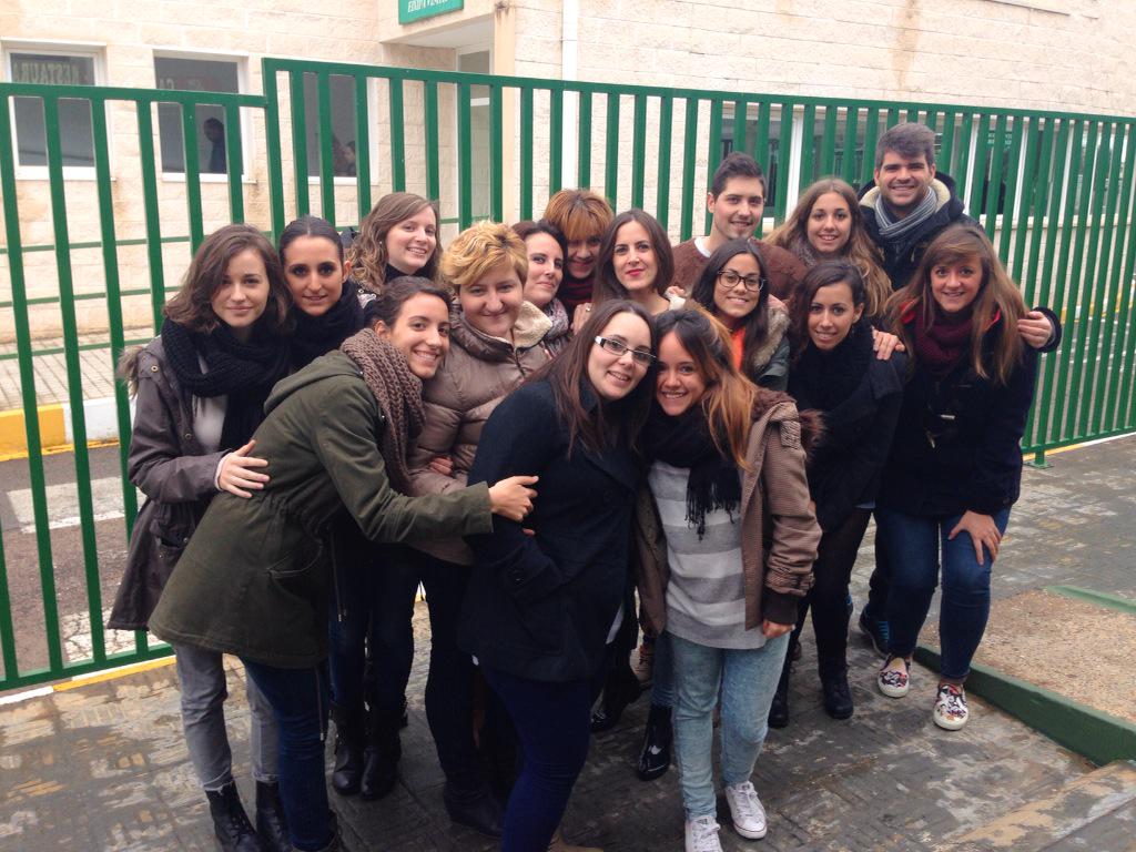 LuciaColas's tweet photo. Els alumnes de 3F de treball social, vam visitar el centre penitenciari de Picassent, gràcies @bevanites #ps2014uv http://t.co/v76xsUlseq