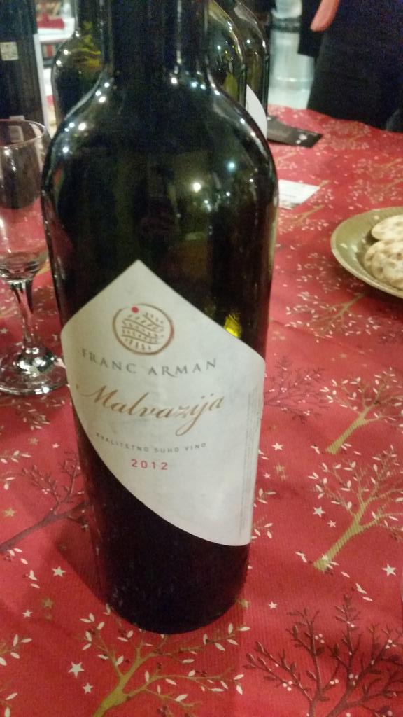 baacco_com's tweet photo. #startup event love @CroatianFWines #wine.Live from UK #siriusprogramme graduation! Shop at http://t.co/ab2pwbaR6Y http://t.co/xxds2H5gdP