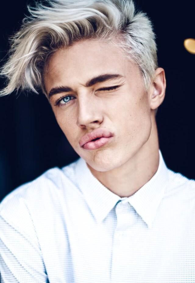 Ooh lord knows I'd be so good to him 😍 #whiteboywednesday #wbw