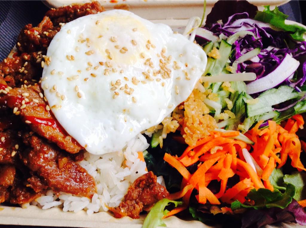 Mid week lunch is on <a href="/OtG/">(*ﾟ∀ﾟ*) ひゃん</a>:5th &amp; Townsend try @hiyaaaroll Bibimbop w/Spicy Pork + <a href="/ThalionWheels/">ThalionWheels</a> <a href="/mesohungrytoo/">Me So Hungry Too</a> 11-2pm