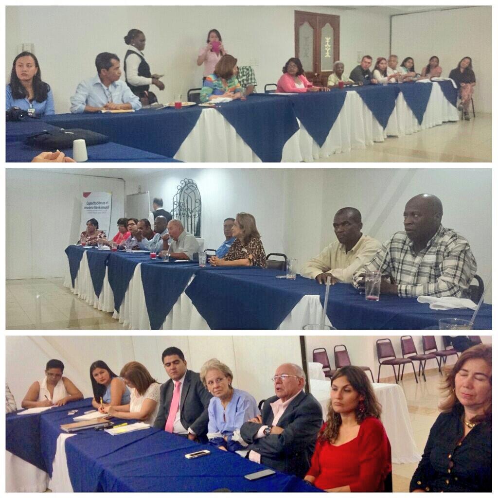 BienestarSociaI's tweet photo. 20 nuevos #bankomunales en #Cali creados @bienestarsociaI @alcaldiadecali @fundcorona #cedecur @Salomonr http://t.co/iIgKqJhX2K