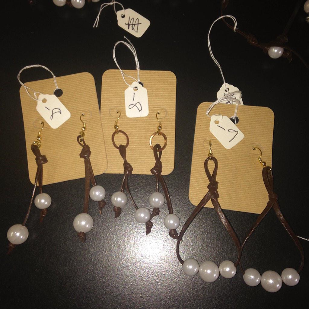 Bombshell9272's tweet photo. New items!! http://t.co/Bs4Vflhg4C