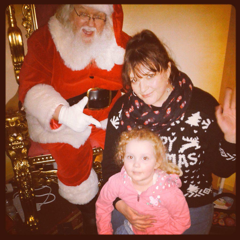 xxluvleaxx's tweet photo. @ChesterRaces @WinterWonderCRC had a great day!! http://t.co/bMuDCT8urF