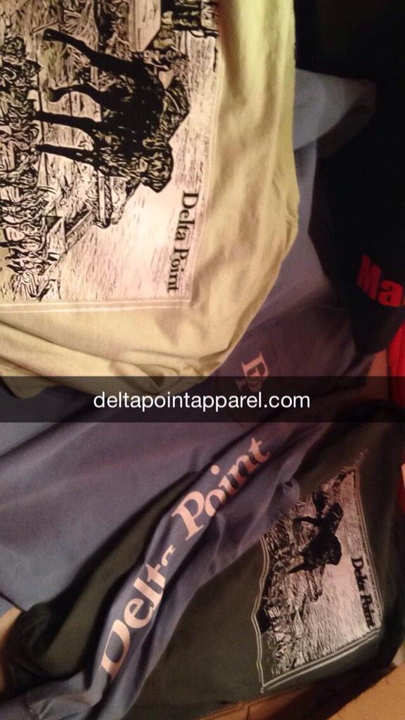 thedeltapoint's tweet photo. New Boone Dog Collection long sleeves are in! Pick one up today at http://t.co/HiDugooO1j #LiveLifeOnPoint http://t.co/ToOowYUlN1