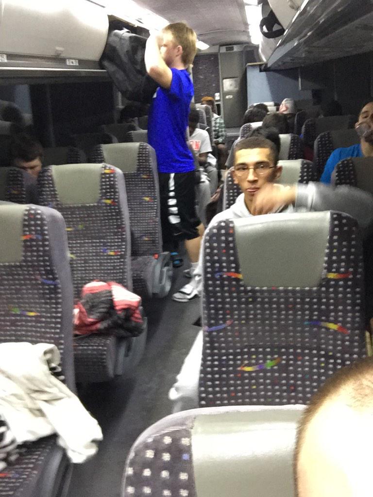 JPistol06's tweet photo. Safe travels gentlemen. #goodluck RT “@TheUWrestling: Vegas here we come! http://t.co/YdYfzdZFfj”