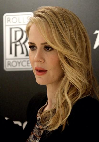 Wcm is sarah paulson btw ITS ALSO HER BIRTHDAY TODAY HAPPY BIRTHDAY SARAH 