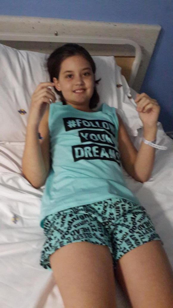 NoleenBotha's tweet photo. My beautiful baby girl. http://t.co/rQcI5EzgQJ