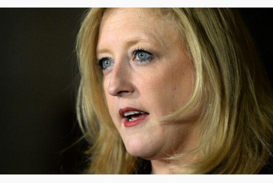 TorontoStar's tweet photo. Transport Minister Lisa Raitt says she doesn’t have cancer and is “one of the lucky ones.” http://t.co/oZZK0bNWEY http://t.co/X11PtiU0RT