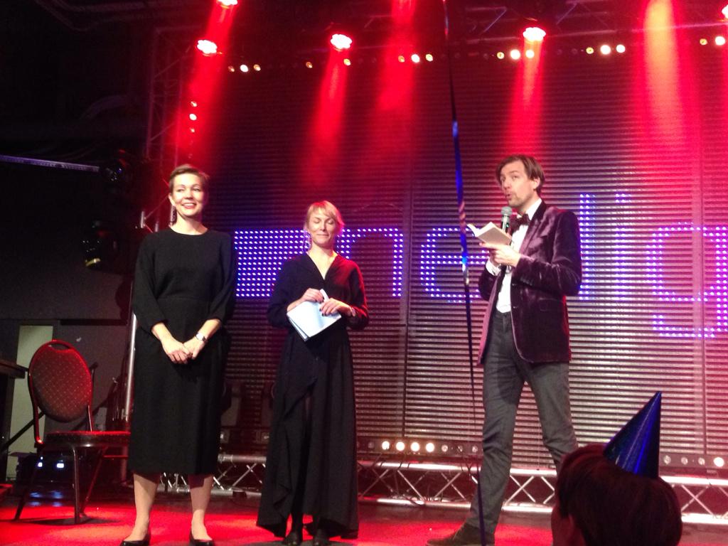 elfversson's tweet image. #netlight Nya partner! Hurra för @jamenboel @StickyKina