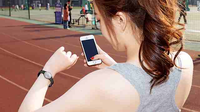 wearabletech_'s tweet photo. Chinese Startup Wants You To Own a Smartwatch For Only $7 http://t.co/7LFQk8QPSK #fastfox #fastfoxfitnessband #fastf… http://t.co/Qq9g4wXdzn
