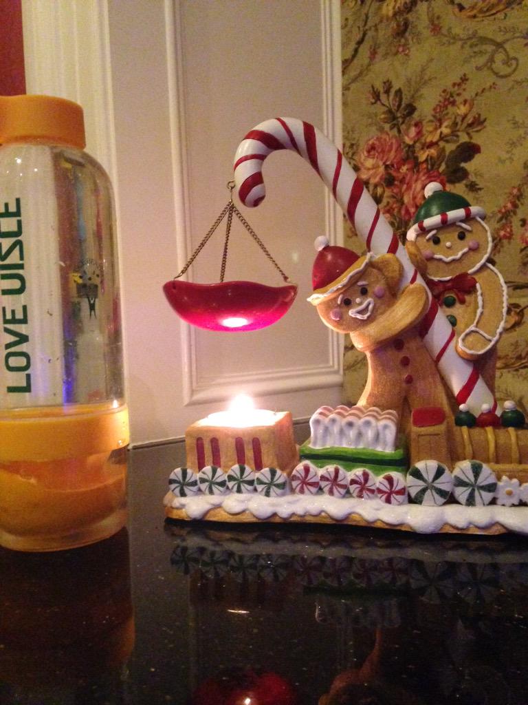 BeathaUisce's tweet photo. Today's flavour of our 12 flavours of Christmas is .... Orange 🍊🍊🍊#12flavoursofchristmas http://t.co/5jhKBoKde2