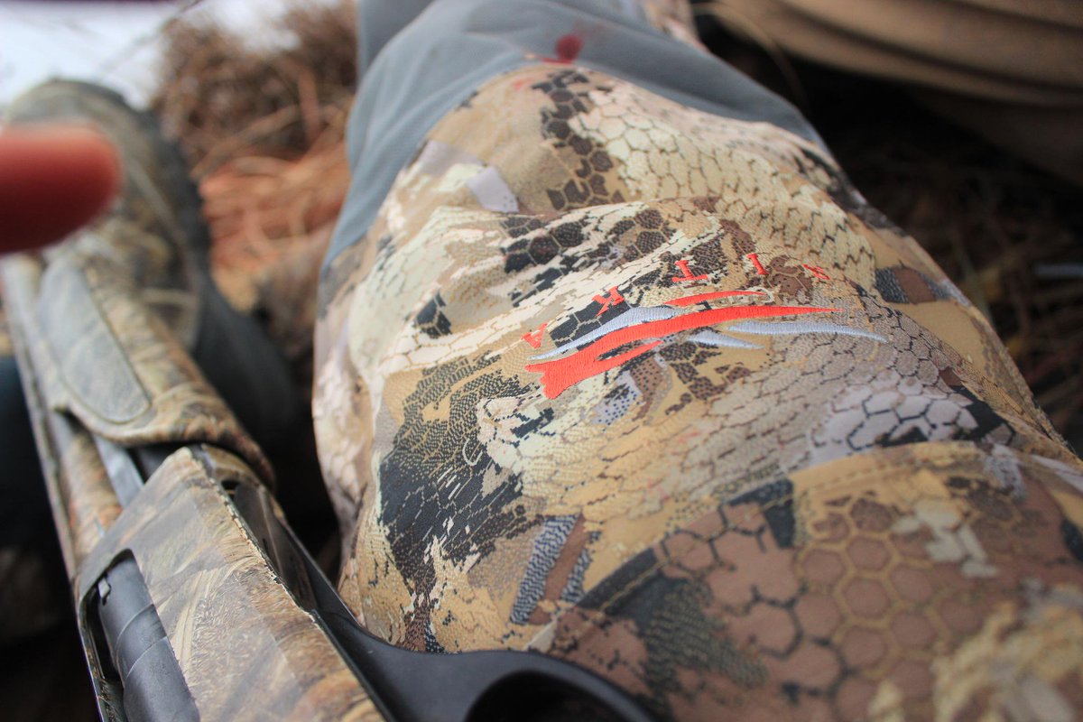 PTOutfitters's tweet photo. #HuntHard #Sitka @SitkaGear http://t.co/Q6MrE2ZgwG
