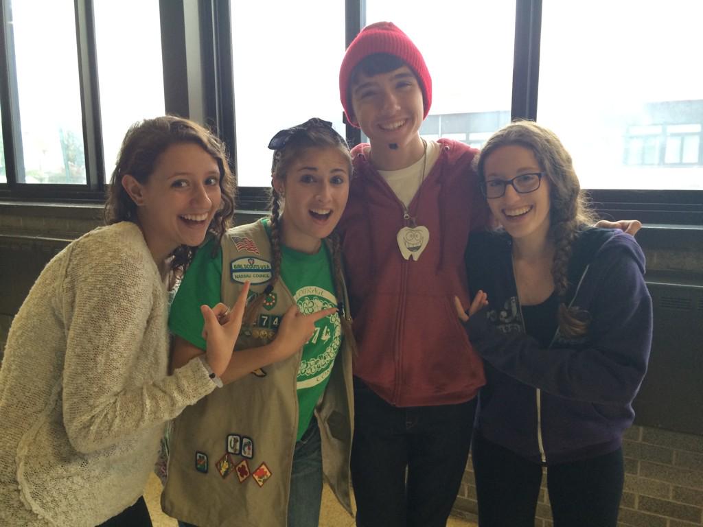 laurenlamango's tweet image. Happy birthday @doug22179 MEAT MEAT MEAT #imyourbiggestfan