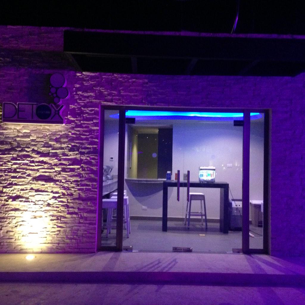 FaxeAxelsson's tweet photo. Detox Oxygen Bar: http://t.co/5A8X9yKEDc