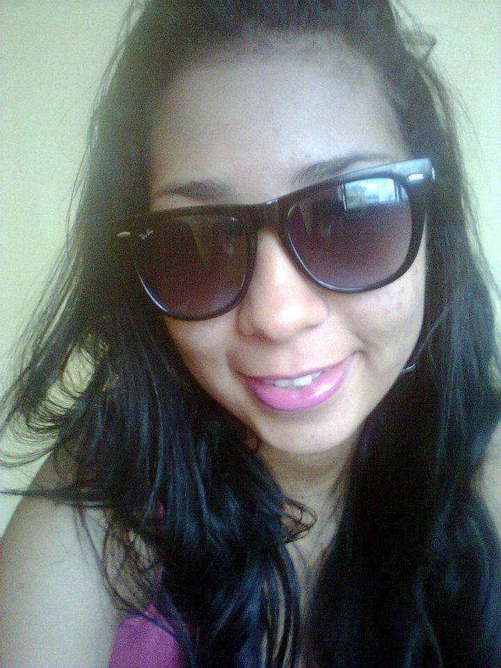 BlumMel10's tweet photo. meu mo e eu <3 http://t.co/X9vhWpM0aw