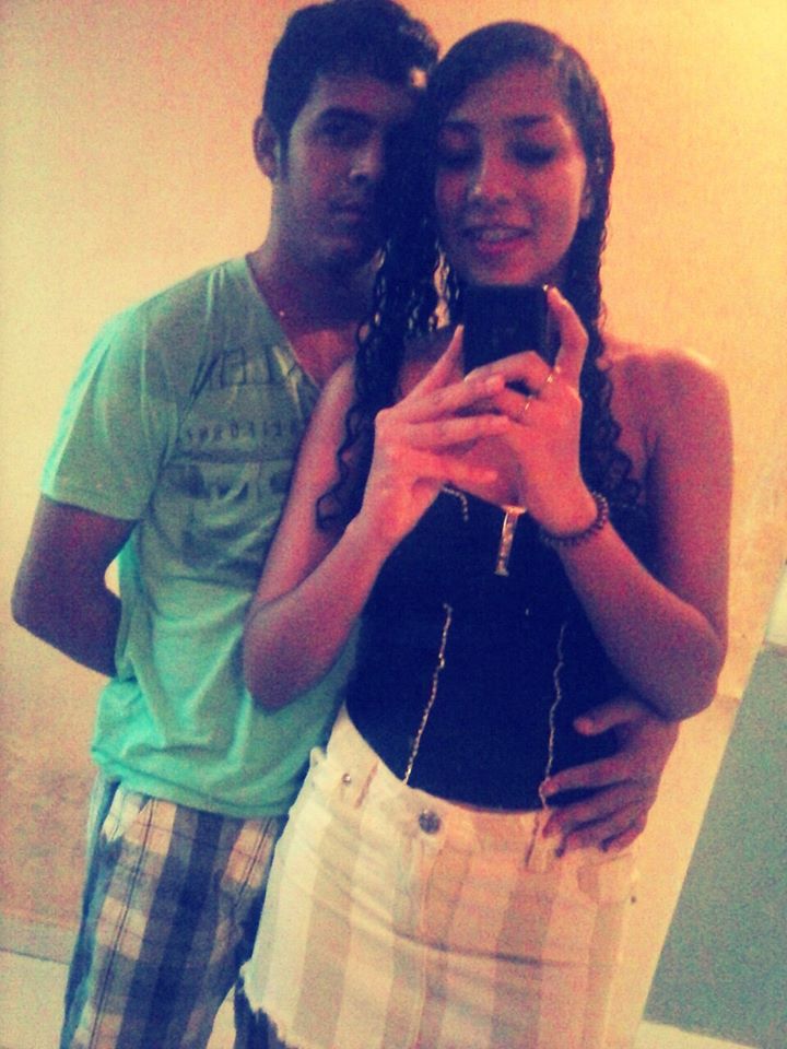 BlumMel10's tweet photo. meu mo e eu <3 http://t.co/X9vhWpM0aw