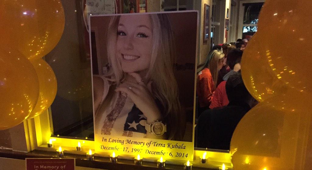 coachgigante's tweet photo. Tonight's Terra's night at Cinco Chilis. #table106 #RIPTerra http://t.co/HP2LqOjYTR