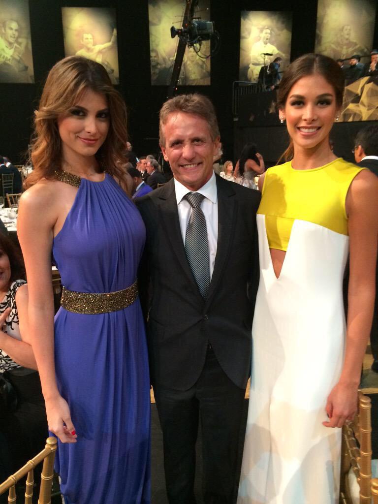 MVlanuevaEraMB's tweet photo. El alcalde de @Cityofdoral el #Venezolano @Luigiboria con nuestra #quinta y #sexta @missuniverse #Bellos y #exitosos http://t.co/5CkNcxe7ON