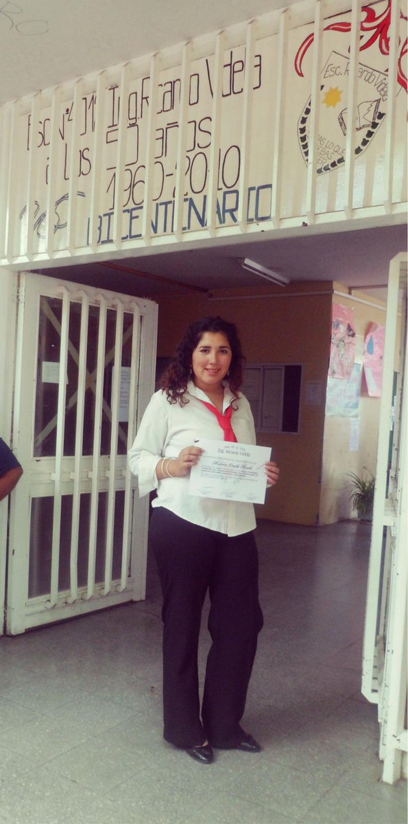 Camiintvg95Ntvg's tweet photo. :)
#Egresada2014 http://t.co/zBOxbBZFgV
