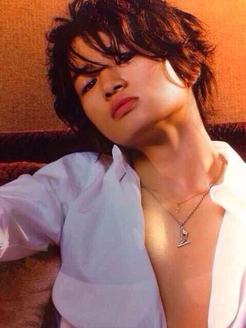 Fuuma_kkc's tweet photo. 今生まれた  菊池だけど。

年中発情期 / s e x / 自慰 / 左右 
TL下ネタばっかかもな。
中島、メンバー強制RT
純粋はいらねえ喰われたい奴だけ
そこの矢印緑にしろ

#RTしてくれたnrさんbotさんフォローする http://t.co/Za7Ena6kR3