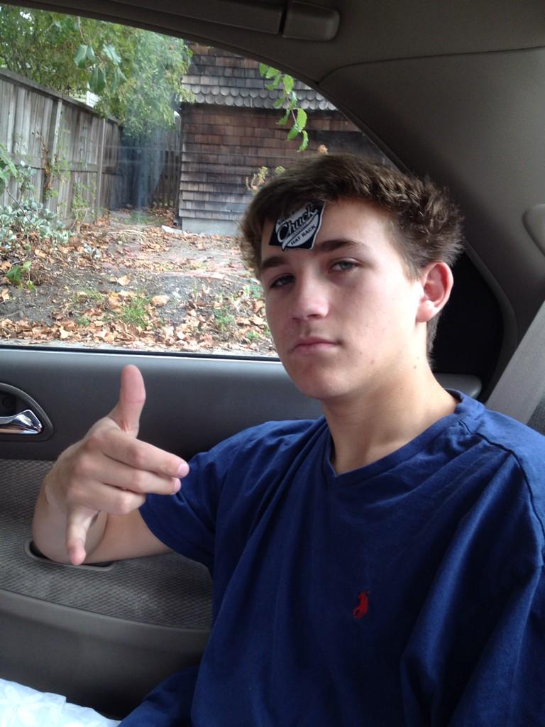 Alexthehound's tweet photo. Happy bday to my boy since blast years! ;) you the man chucks! http://t.co/24ywhydw3P