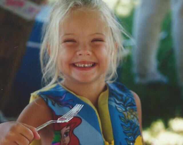  CANT BELIEVE THAT GIRL IS DOING 25 YEARS Happy Birthday Ashley Benson 