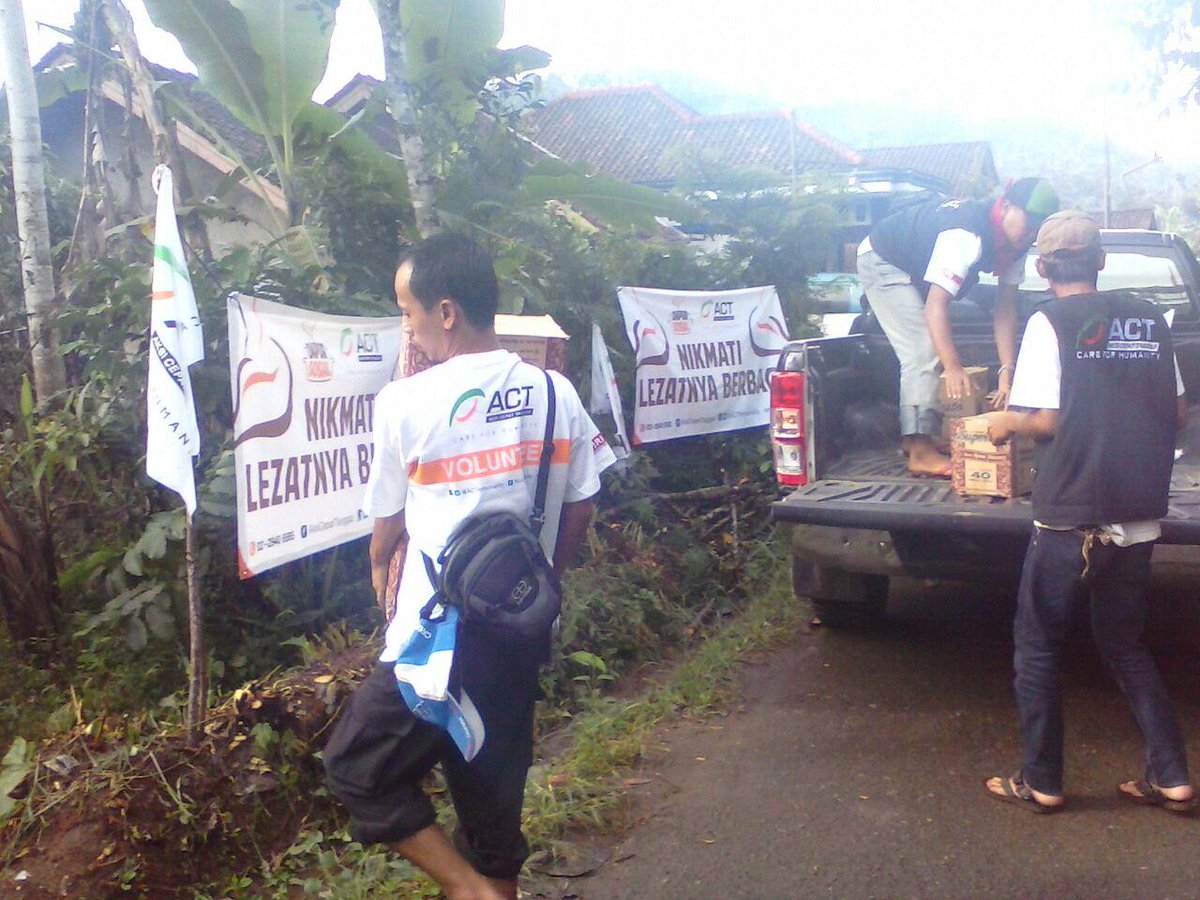 BNPB Apresiasi Semangat Relawan 
act.id/id/whats-happe…
#BersatuBantuBanjarnegara 
#LetsACTIndonesia