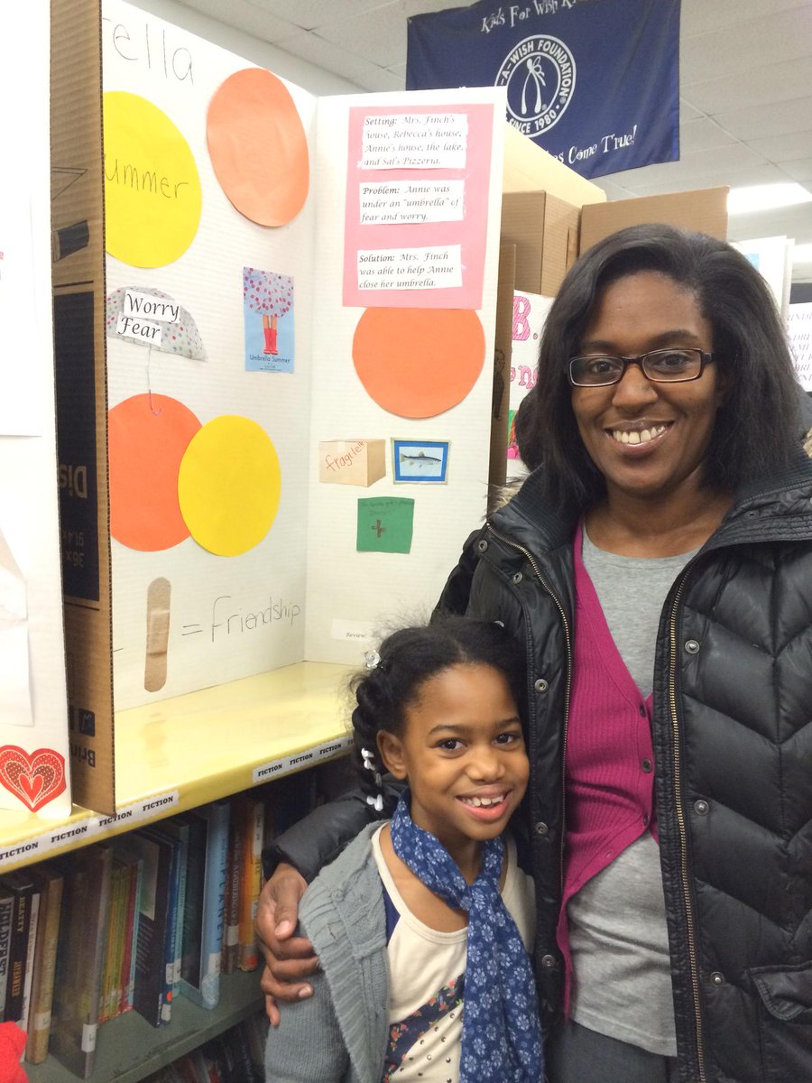 MrsMahler3rd's tweet photo. Third Grade Reading Fair @TheHornetsHive #sd161learns http://t.co/V0Po2WxvAN