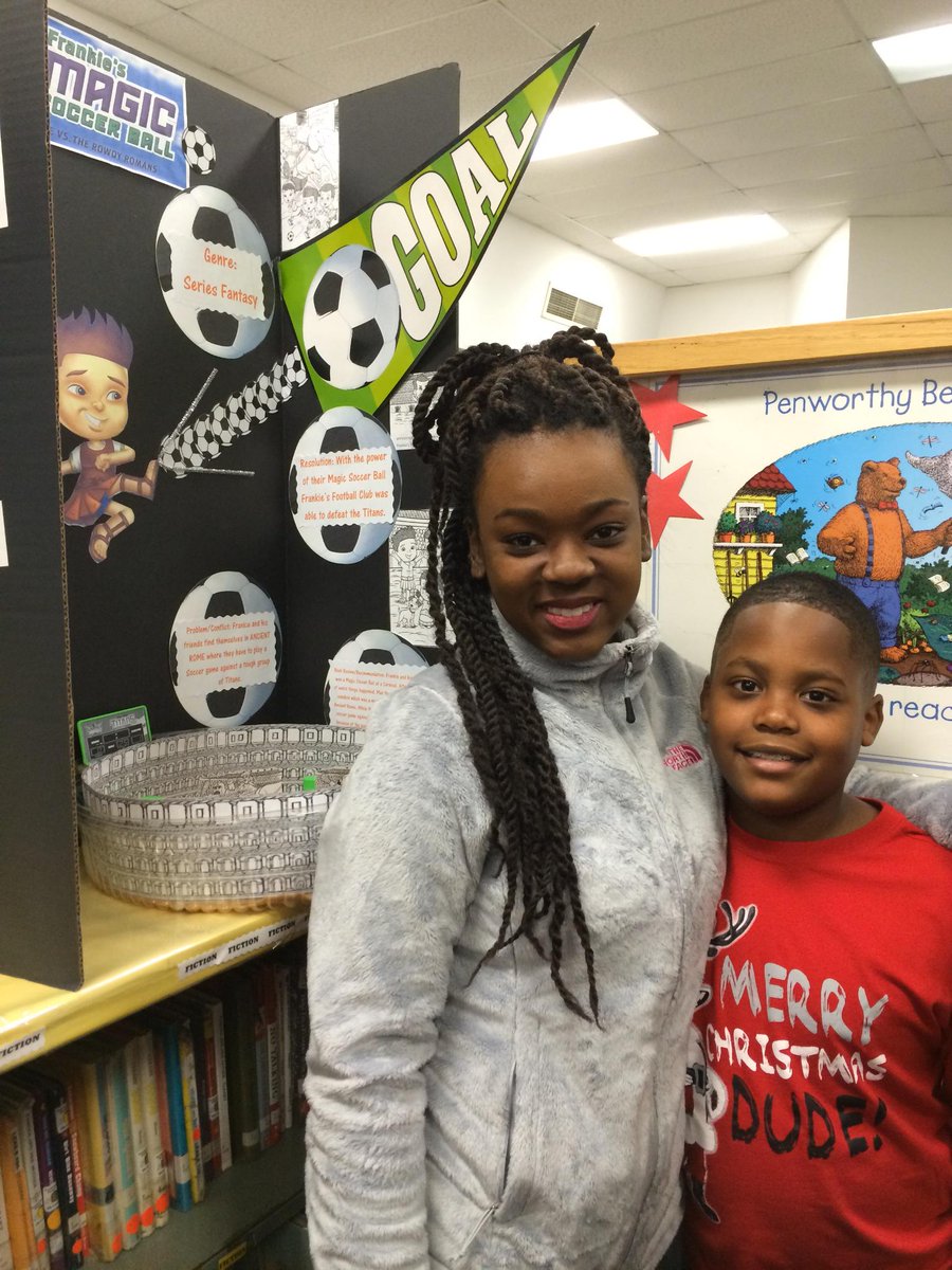 MrsMahler3rd's tweet photo. Third Grade Reading Fair @TheHornetsHive #sd161learns http://t.co/V0Po2WxvAN