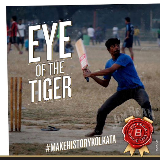MakeHistoryKol's tweet photo. For the love of the game. #MakeHistoryKolkata Photo credits: Bishwarup Banjara Guha http://t.co/dGuAbt63qb