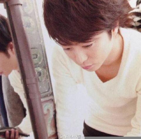kusomanu's tweet photo. うちも一回やってみたかったのでやります！

自担なので成功させたいです！
あらしっく信じてます！

#翔くんの誕生日までに1250RT目指す 
#RTした人全員フォローする http://t.co/l51TYJGxOf