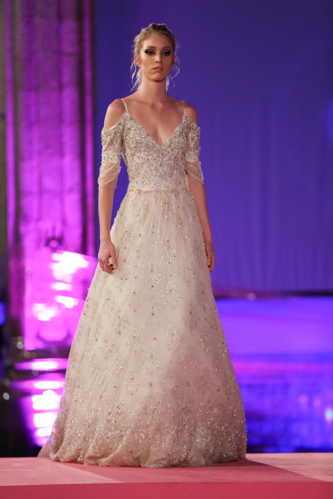 MxTopModel's tweet photo. ¡Seguimos encantados con los vestidos de la diseñadora griega @CeliaKrithariot !¿Les gustaron? #MxNTMLaFinal #MxNTM http://t.co/00D4DcCzG3