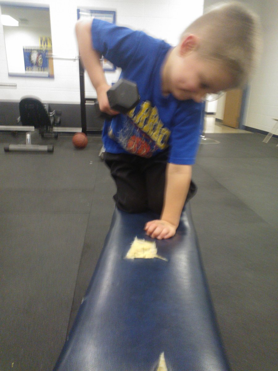 kylekooima's tweet photo. Startin em young I guess. #WarriorWeights http://t.co/444x8Kdo9g