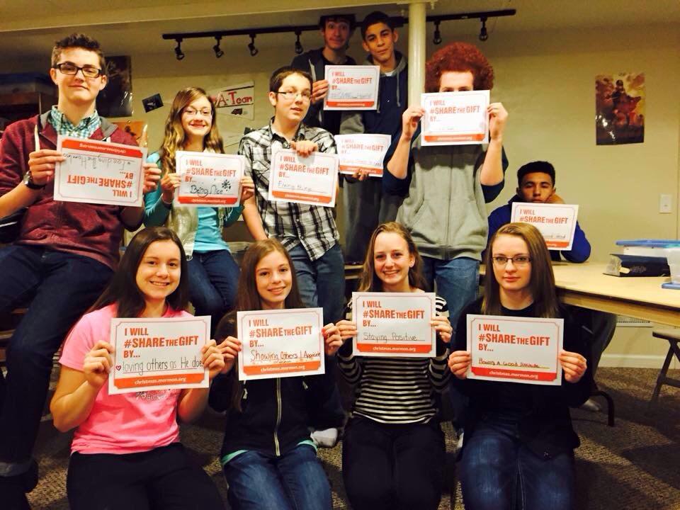 the_sunbeam's tweet photo. #ShareTheGift even at 6am! 🎁 http://t.co/4MACaxVAtm