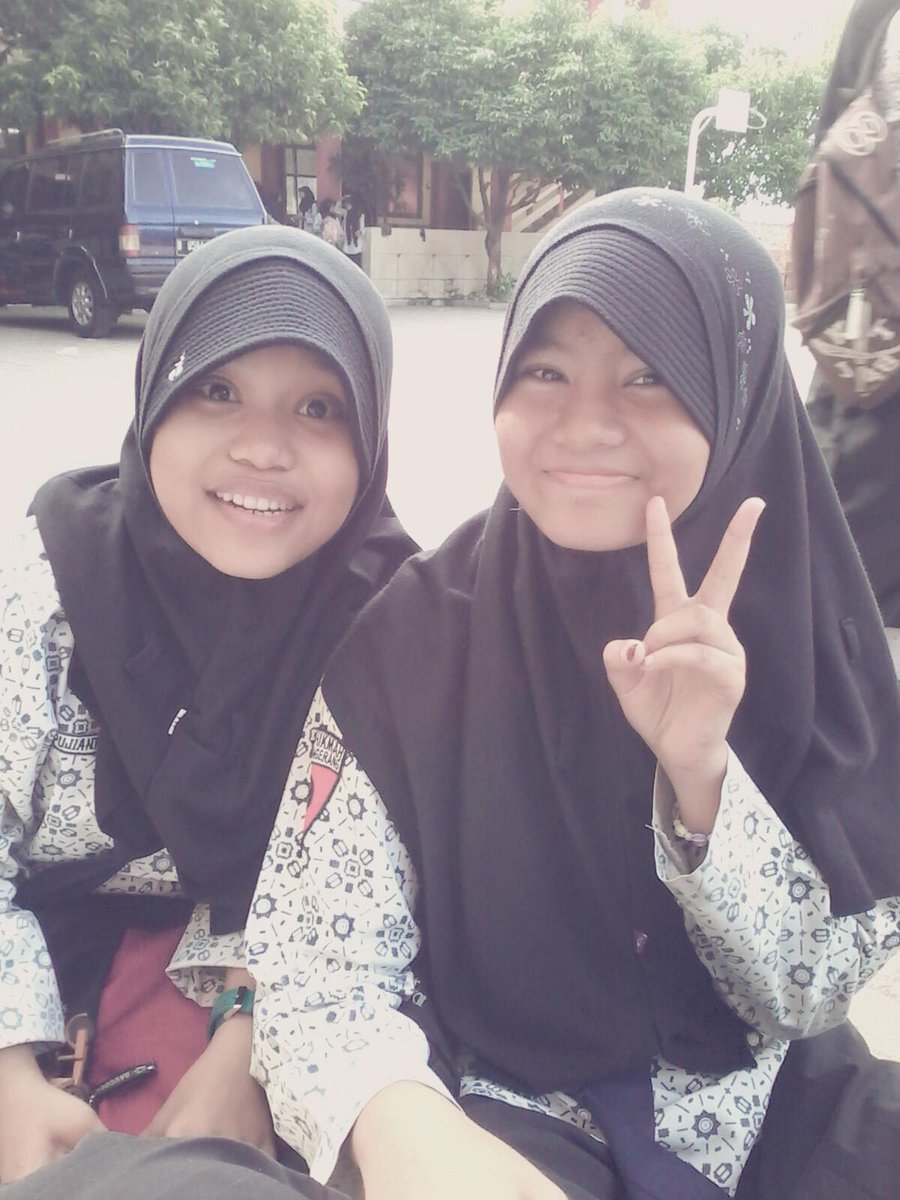 devi_setya11's tweet image. sama rikaa!!! :D