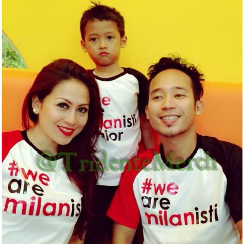TridenteMerch's tweet photo. Mau keren kayak kang @DennyCagur yuk ikutan Order kaosnya, minggu langsung naik produksi! #wearemilanisti http://t.co/ubcef0NPV2