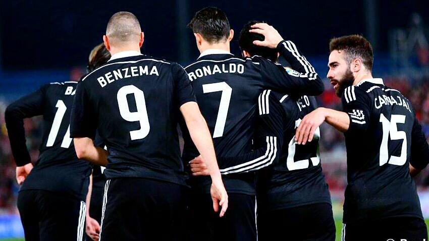 ReyLaMadrid's tweet photo. In 2 days we will be playing for another trophy! 🏆 #FIFAClubWorldCupFinal http://t.co/uUMFYB0C1H