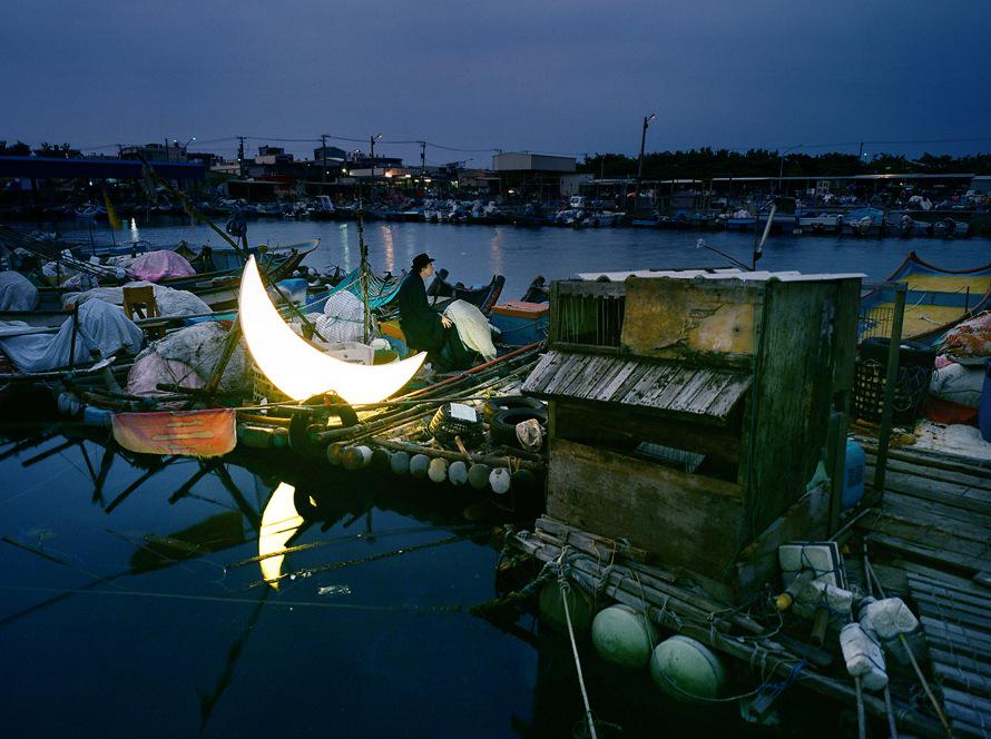 extraordinarywd's tweet photo. Décrocher la lune #Tishkov dreaming @courauclotilde @frlaborde @Mauraneofficiel @prune_1 @AudreyPulvar @NicolasKolt http://t.co/3pmis1vyEA
