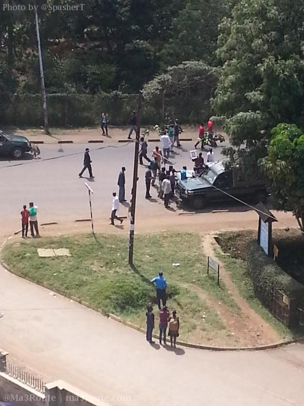 Ma3Route (@ma3route) on Twitter photo please avoid Ngong Road.Hooligans on the road screaming and stopping cars @wamuigai ๏ฝษาโ via <a href="/SpasherT/">Spasher Thuku ๐ฐ๐ช๐บ๐ธ</a> please avoid Ngong Road.Hooligans on the road screaming and stopping cars @wamuigai ๏ฝษาโ via <a href="/SpasherT/">Spasher Thuku ๐ฐ๐ช๐บ๐ธ</a>