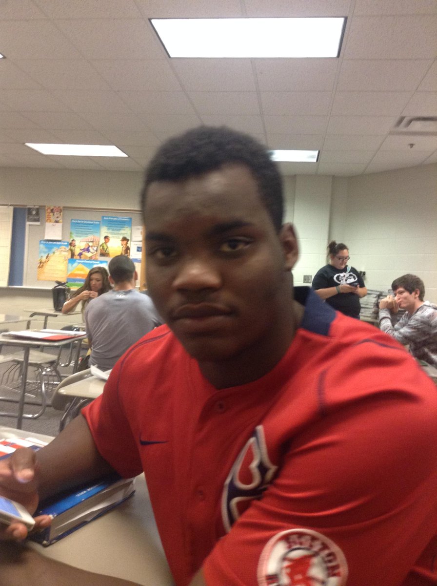 mynameisricktho's tweet photo. Definitely miss my boy, i know he was making mf's miss on the field this year like always @keysjaquan http://t.co/t7PKyNEJkC