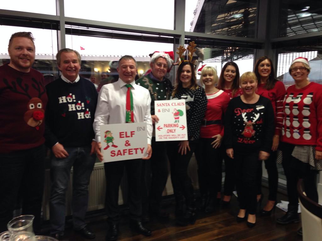 jotbailes's tweet photo. “@BNISunrise: Chriiiiiistmas! @InsureYourRisk @SpencerApproved @ProApproach @jotbailes @Tinkertaylortv http://t.co/l6BRa60env”@MAA_Charity