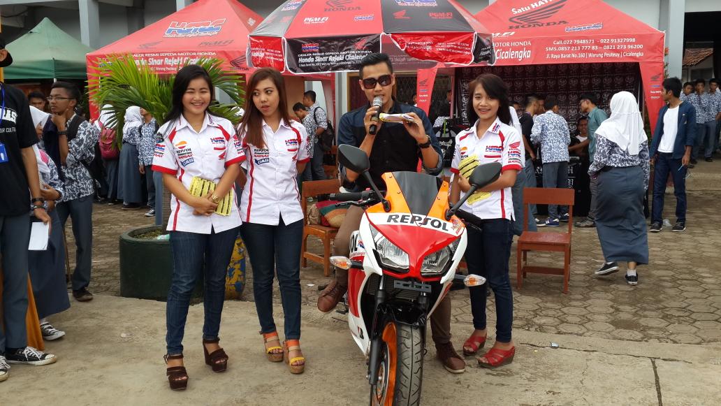 salam kanggo eta teteh2 na #ahiwww <a href="/marlina82/">Marlina</a> <a href="/_PENETRASI_/">MAGIC</a> honda sinar rejeki cicalengka...eksis disini..