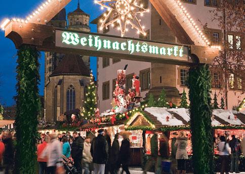 RoomHopper's tweet photo. A Glittering #chrismas City  @stuttgart http://t.co/Y37rSCdL4l