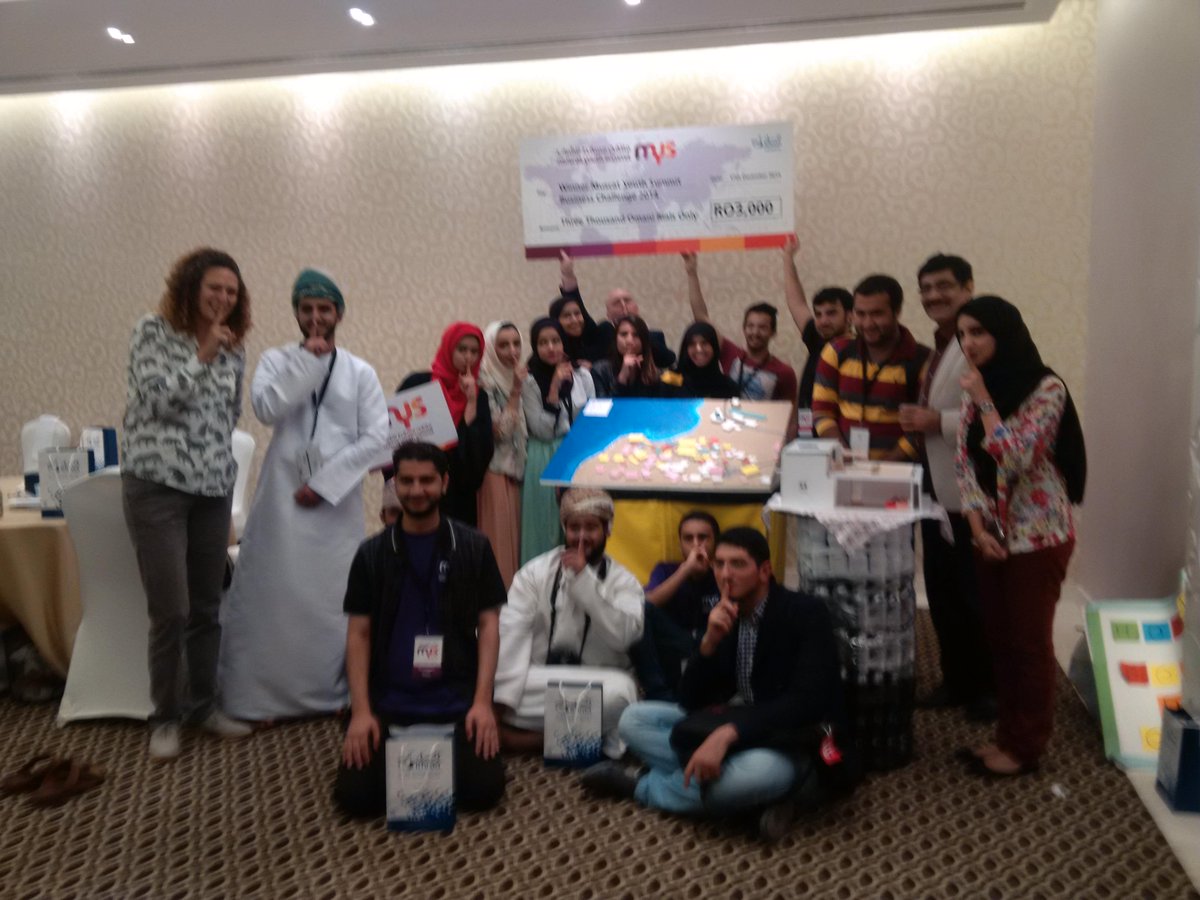 HalaSrouji's tweet photo. "With the #winning #mys14 team taqah #sustainable #ecotourism stunned judges n sponsors #khimjis + #portsalalah http://t.co/MpTj87z6yf