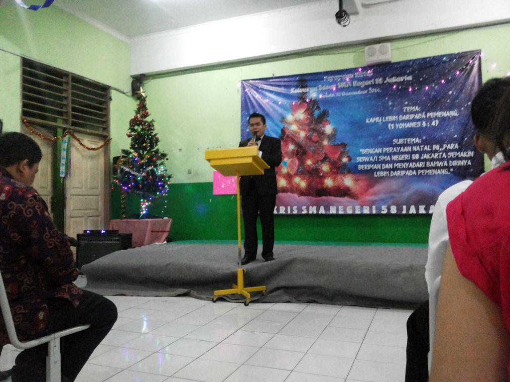 Rohkris58_'s tweet photo. 'Tidak ada sukacita orangtua plg besar drpd melihat anaknya hidup dalam kebenaran' -Pdt. David. So blessed! http://t.co/5EzdJEuklZ