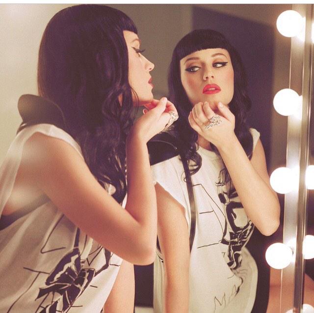 roar_1984's tweet photo. Good morning katycats http://t.co/PYOgrH4zZP